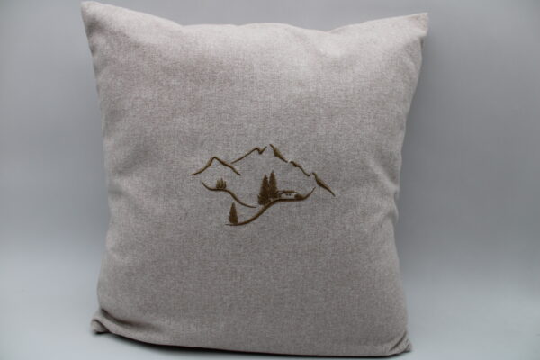 Housse de coussin brodée Montagne