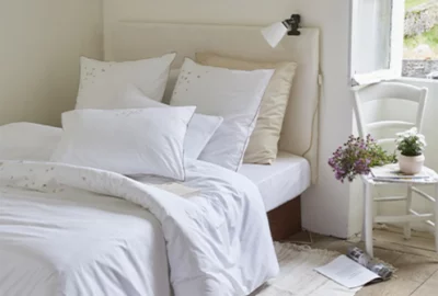 Jolis Coeurs percale brodées par Sylvie Thiriez