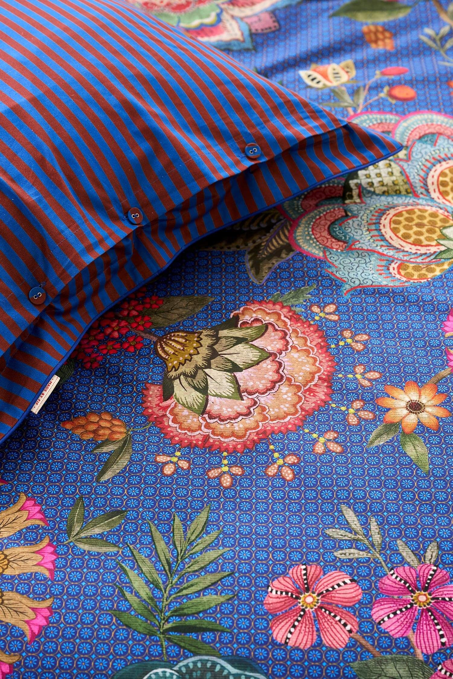 La corde à Linge - L'esprit montagne - voilages rideaux bain linge de maison Vosges Gérardmer Linge de lit Pip Studio : Bombay bold bleu foncé percale coton – Image 3