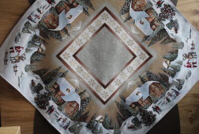 Nappe 100cm x 100cm Village d'hiver