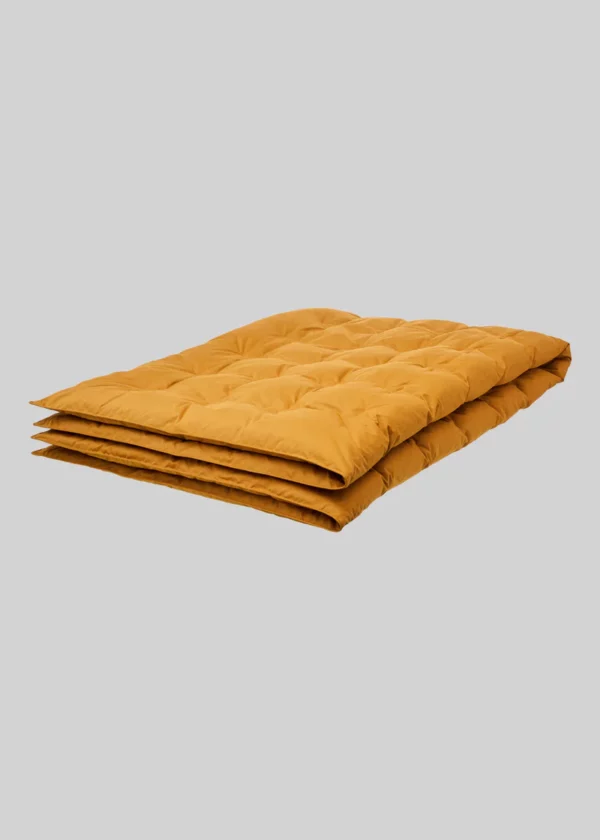 Plaid Caresse Pyrenex Ocre – Image 2