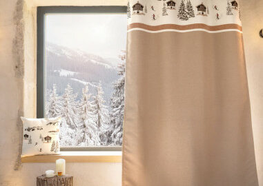 Rideau chalet prêt à poser