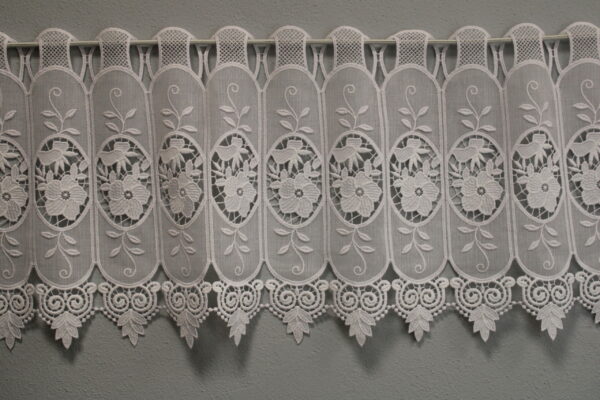 Brise-bise macramé blanc