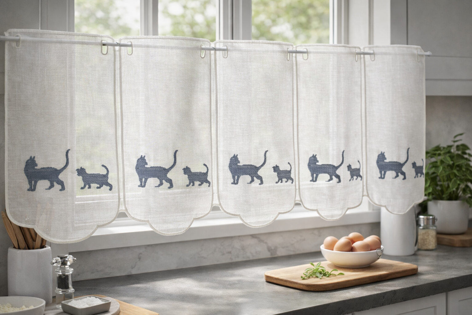 La corde à Linge - L'esprit montagne - voilages rideaux bain linge de maison Vosges Gérardmer brise bise chat brodé voilage moderne pour cuisine contemporaine