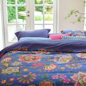 Bombay Bold bleu foncé – vue du lit